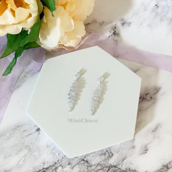 Silver Tone CZ Icy Clear Baguette Kang Kang Chandelier Earrings - Picture 4 of 7